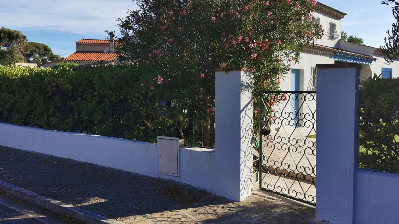 Au Clair De La Dune Saint-Cyr-sur-Mer Exterior photo